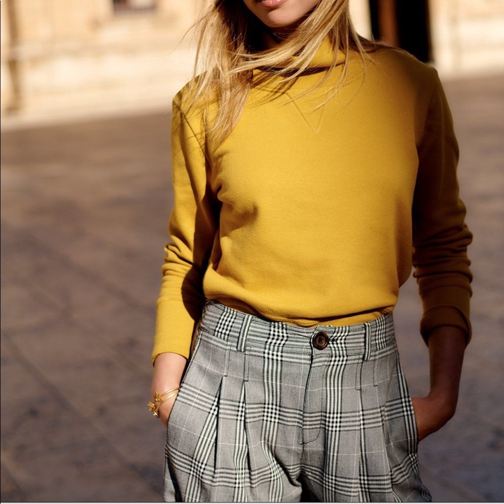 Yellow turtle neck